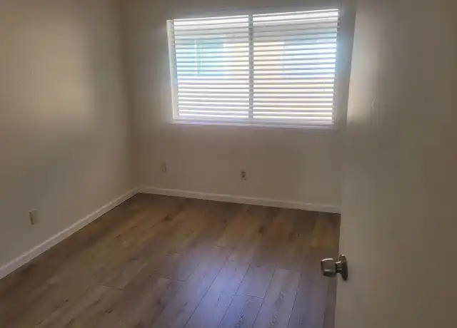 Property at 1321 W 8th St Unit 4, Upland, CA, 91786, 2 beds, 1 bath, [object Object]