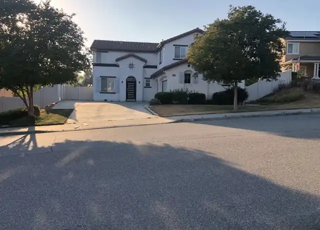 Property at 10189 Via Pescadero, Moreno Valley, CA, 92557, 6 beds, 3 baths, [object Object]