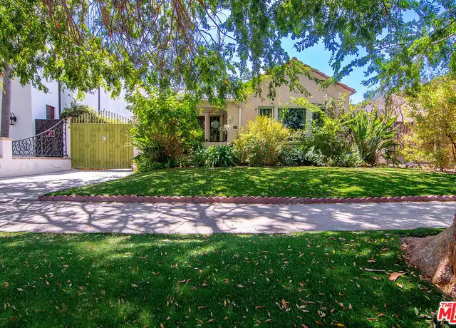 Property at 517 N Poinsettia Pl, Los Angeles, CA, 90036, 5 beds, 3 baths, [object Object]