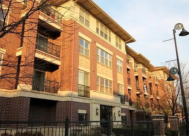 Property at 6436 Roosevelt Rd, Oak Park, IL, 60304, 2 beds, 2 baths, [object Object]