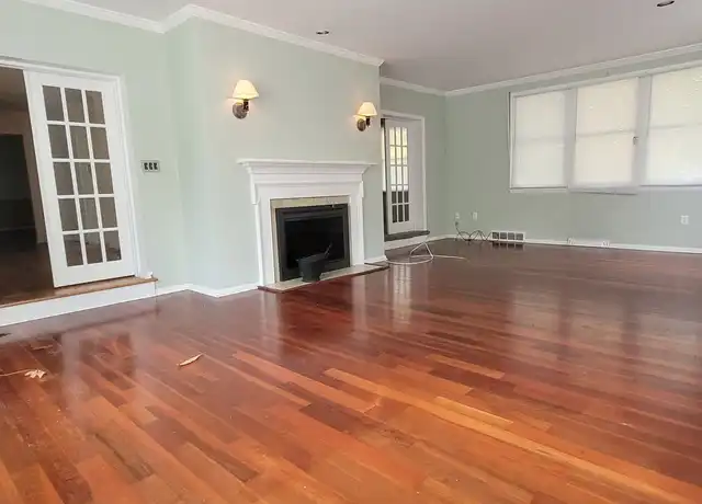 Property at 2301 Edgewood Rd, Harrisburg, PA, 17104, 3 beds, 2.5 baths, [object Object]
