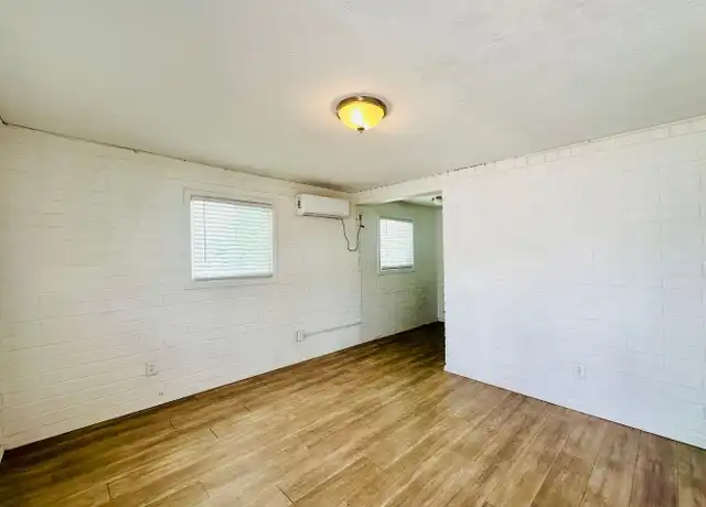 Property at 1920 N 10th Ave Unit 10thAve1920-5, Tucson, AZ, 85705, 1 bed, 1 bath, [object Object]