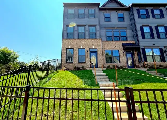 Property at 1520 Samuel St, Charlotte, NC, 28206, 3 beds, 3.5 baths, [object Object]