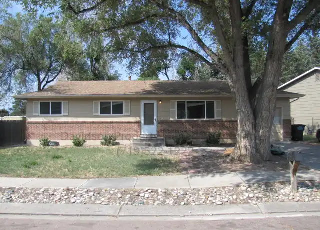 Property at 2915 Flintridge Way, Colorado Springs, CO, 80918, 5 beds, 2 baths, [object Object]