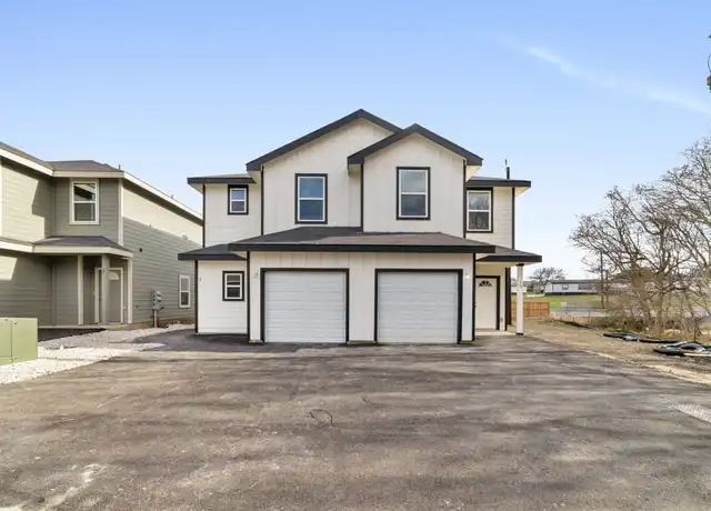 Property at 9034 Glen Shadow Dr Unit 30, San Antonio, TX, 78239, 3 beds, 2.5 baths, [object Object]