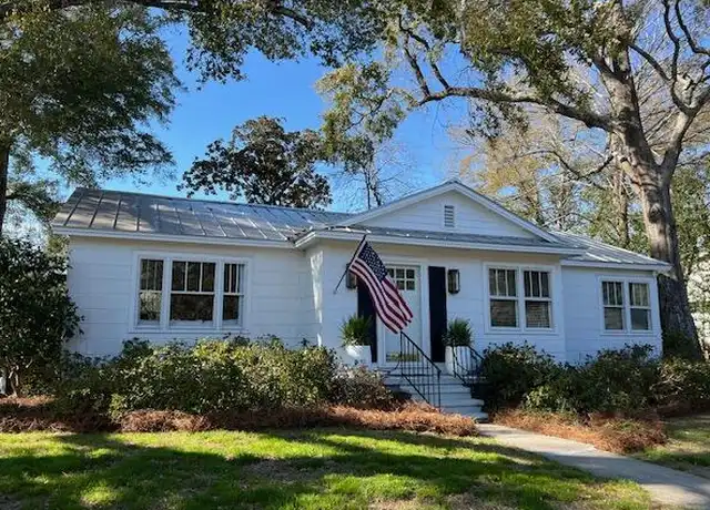 Property at 682 McCants Dr, Mount Pleasant, SC, 29464, 2 beds, 2 baths, [object Object]