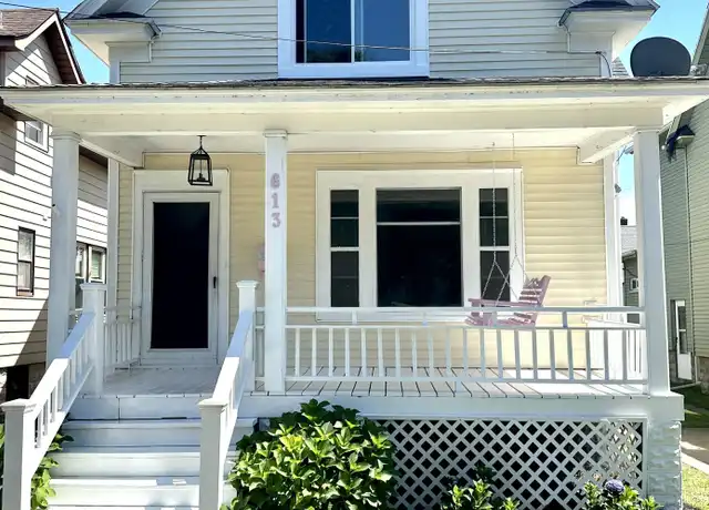 Property at 613 Wayne St, Saint Joseph, MI, 49085, 3 beds, 1.5 baths, [object Object]
