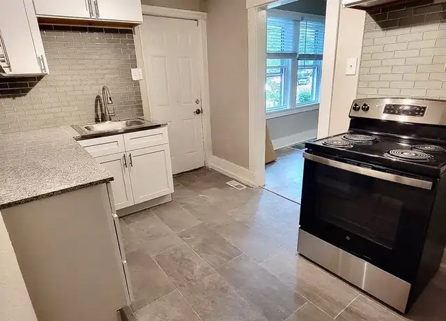 Property at 1531-1533 Dormont Ave Unit 1533, Pittsburgh, PA, 15216, 3 beds, 1 bath, [object Object]
