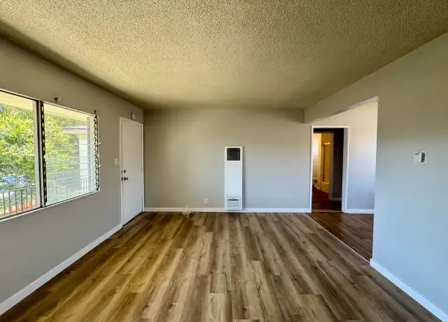 Property at 1134 Raymond Ave Unit 5, Long Beach, CA, 90804, 1 bed, 1 bath, [object Object]