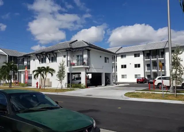 Property at 405 E 7th St Unit 106, Hialeah, FL, 33010, 1 bed, 1 bath, [object Object]