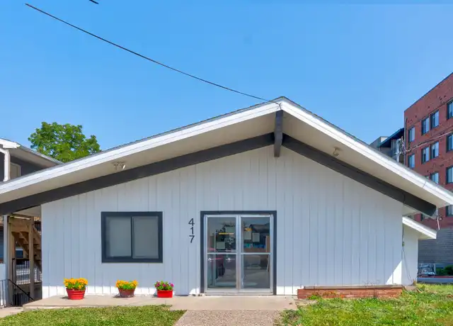 Property at 417 10th Ave Unit 2, Coralville, IA, 52241, 1 bed, 1 bath, [object Object]