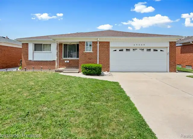 Property at 27269 Shackett Ave, Warren, MI, 48093, 3 beds, 1.5 baths, [object Object]
