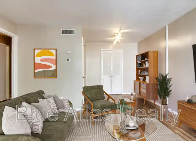 Property at 3903 Hawthorne Ave Unit 201, Dallas, TX, 75219, 2 beds, 1 bath, [object Object]