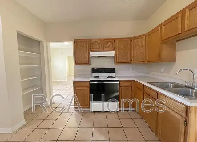 Property at 421 Leeds Ave, Indianapolis, IN, 46201, 2 beds, 1 bath, [object Object]