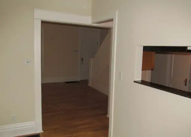 Property at 403 Chittenden Ave Unit 403, Columbus, OH, 43201, 2 beds, 1 bath, [object Object]