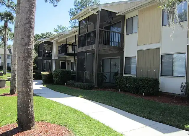 Property at Stone Creek Apartments - 13275 Arbor Pointe Cir, Tampa, FL, 33617, 1-2 bed, 1-2 bath, [object Object]