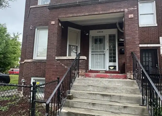 Property at 6935 S Laflin St Unit B, Chicago, IL, 60636, 1 bed, 1 bath, [object Object]