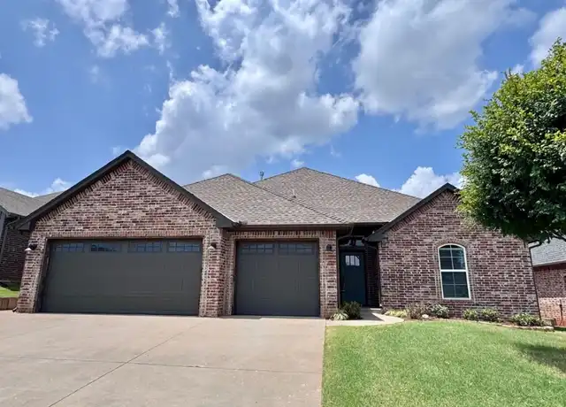 Property at 2433 Santa Monica St, Edmond, OK, 73034, 3 beds, 2 baths, [object Object]