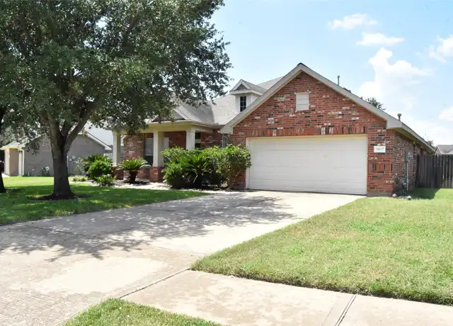 Property at 18627 Summercliff Ln, Tomball, TX, 77377, 4 beds, 2 baths, [object Object]