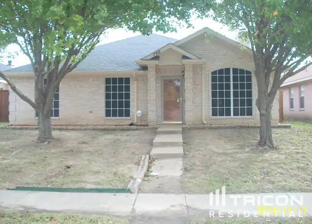 Property at 746 Catalina Dr, Lancaster, TX, 75146, 4 beds, 2 baths, [object Object]