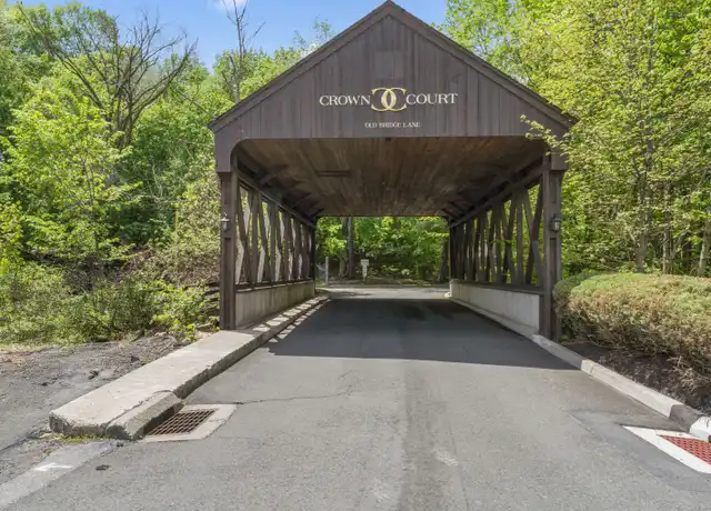 Property at 34A Padanaram Ave #127, Danbury, CT, 06811, 1 bed, 1 bath, [object Object]