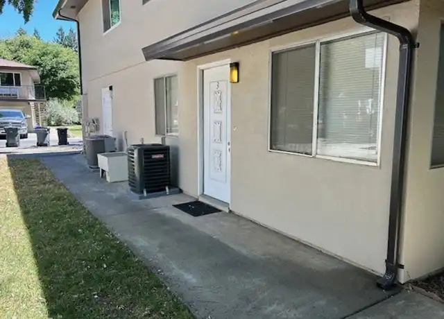Property at 1703 Donner Ave #3, Davis, CA, 95618, 2 beds, 1 bath, [object Object]