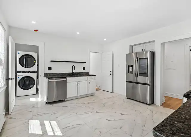 Property at 65 Gem Ave Unit 1, Bridgeport, CT, 06606, 3 beds, 1 bath, [object Object]