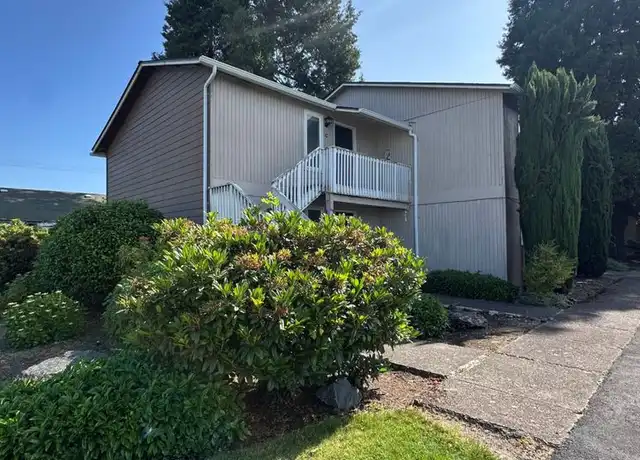 Property at 165 S 43rd St Unit C, Springfield, OR, 97478, 2 beds, 1 bath, [object Object]