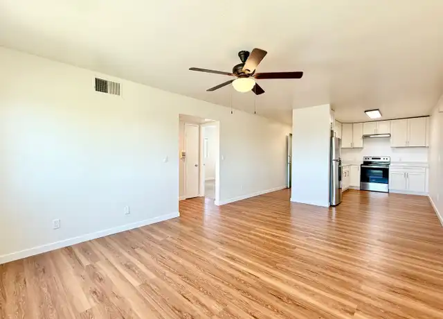 Property at 670 Hillside Blvd Unit 4, Daly City, CA, 94014, 2 beds, 1.5 baths, [object Object]