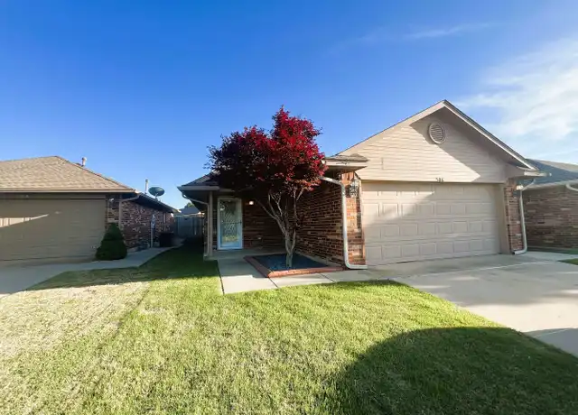 Property at 506 SW 38th Ter, Moore, OK, 73160, 3 beds, 2 baths, [object Object]