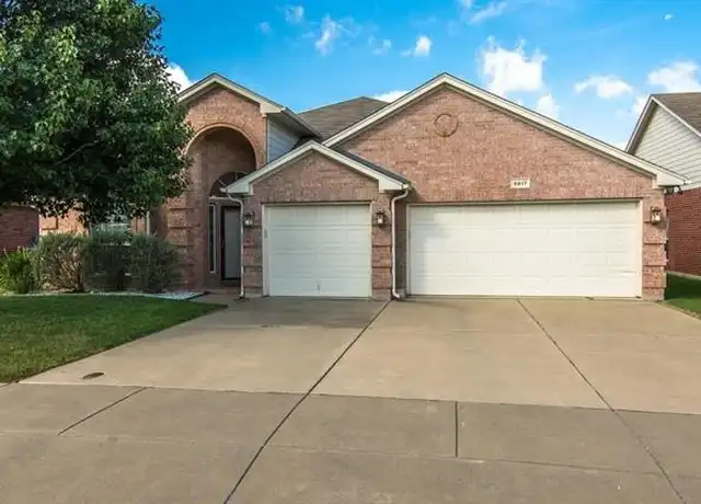 Property at 5817 Ozark Dr, Fort Worth, TX, 76131, 4 beds, 2 baths, [object Object]