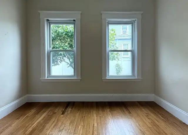 Property at 106 Beaumont St Unit 1, Boston, MA, 02122, 3 beds, 1 bath, [object Object]