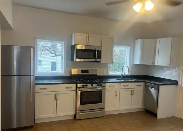 Property at 85 E George St, Providence, RI, 02906, 2 beds, 1 bath, [object Object]