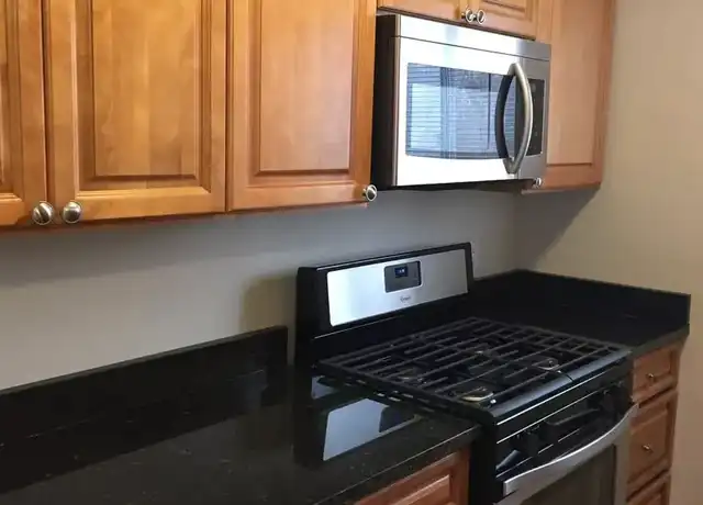 Property at Briar Knoll Apartments - 401 Talcottville Rd, Vernon, CT, 06066, 1-2 bed, 1-2 bath, [object Object]