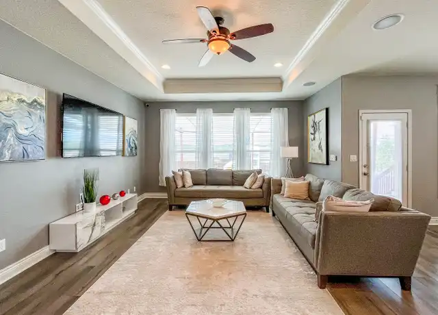 Property at 7427 Valle Msn, Boerne, TX, 78015, 4 beds, 2.5 baths, [object Object]