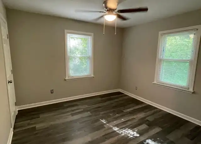 Property at 3650 E Mallory Ave, Memphis, TN, 38111, 2 beds, 1 bath, [object Object]