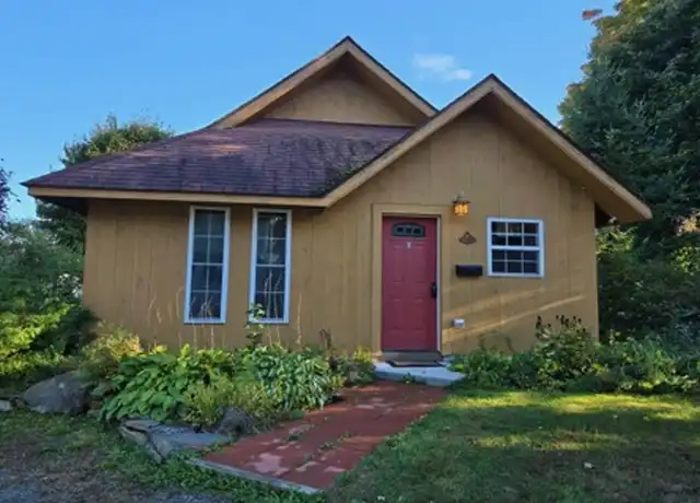 Property at 9 Sebasticook Ave, Newport, ME, 04953, 0 beds, 1 bath, [object Object]