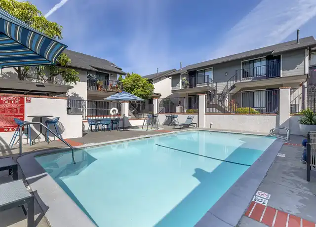 Property at Independence Plaza Apartment Homes - 8735 Independence Ave, Canoga Park, CA, 91304, 1-2 bed, 1 bath, [object Object]