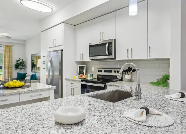 Photo of 2705 Bosque Cir, Melbourne, FL 32940