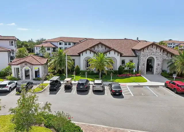 Photo of 2705 Bosque Cir, Melbourne, FL 32940