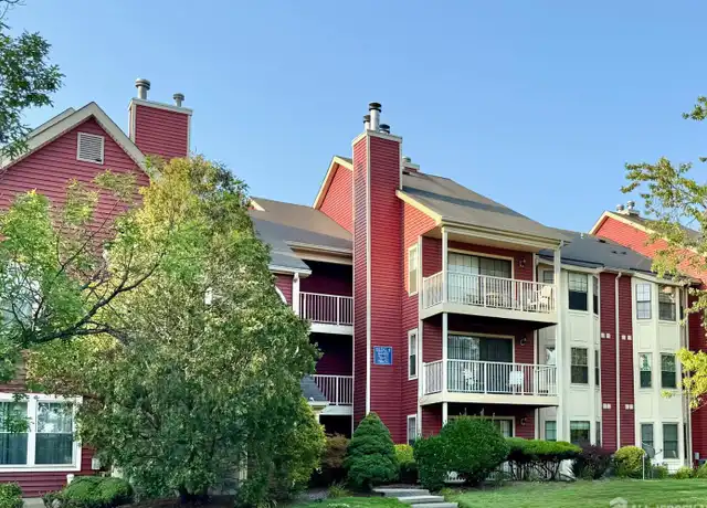 Property at 76 Crosspointe Dr, East Brunswick, NJ, 08816, 1 bed, 1 bath, [object Object]