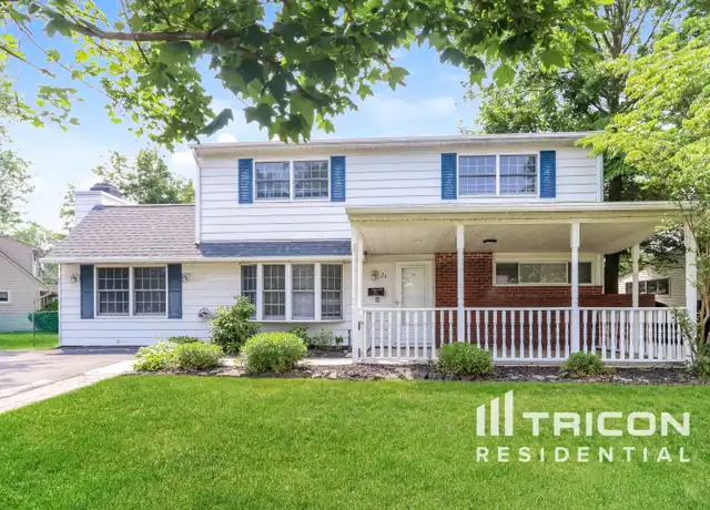 Property at 26 Village Ln, Levittown, PA, 19054, 5 beds, 2 baths, [object Object]