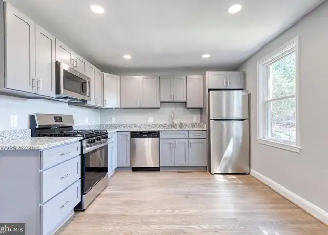 Property at 633 Lucia Ave, Baltimore, MD, 21229, 3 beds, 2 baths, [object Object]