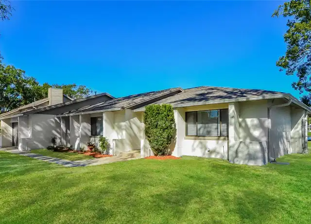Property at 931 Waverly Dr, Longwood, FL, 32750, 4 beds, 2 baths, [object Object]