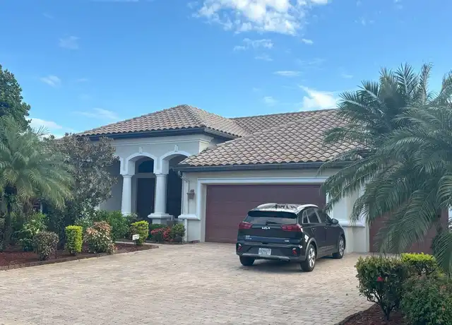Property at 12500 Fairmont Dr, Fort Myers, FL, 33913, 5 beds, 4 baths, [object Object]