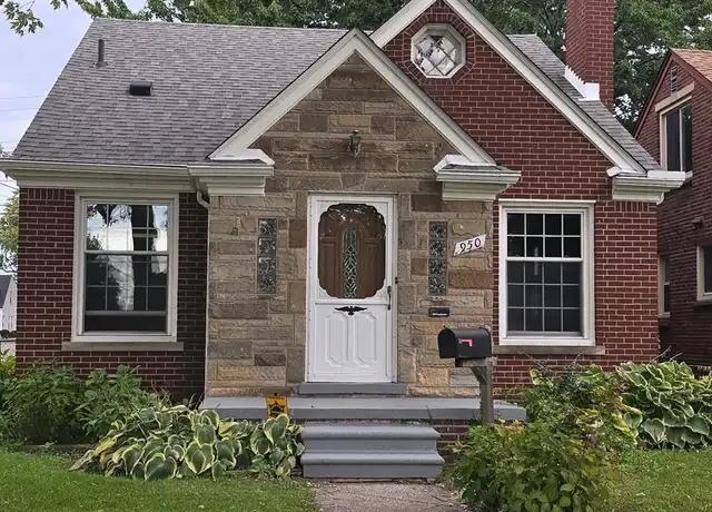 Property at 950 N York St, Dearborn, MI, 48128, 3 beds, 2 baths, [object Object]