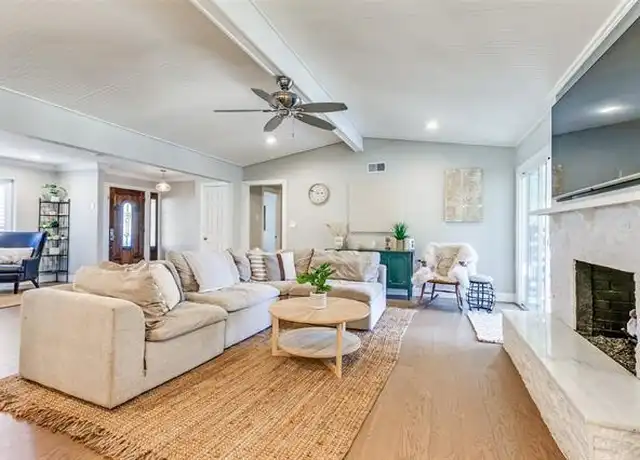 Property at 413 Canyon Creek Dr, Richardson, TX, 75080, 4 beds, 2.5 baths, [object Object]
