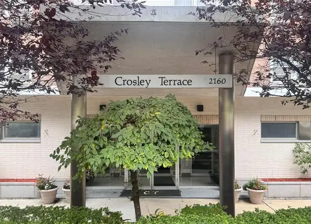 Property at 2160 Center Ave Unit 2E, Fort Lee, NJ, 07024, 1 bed, 1 bath, [object Object]