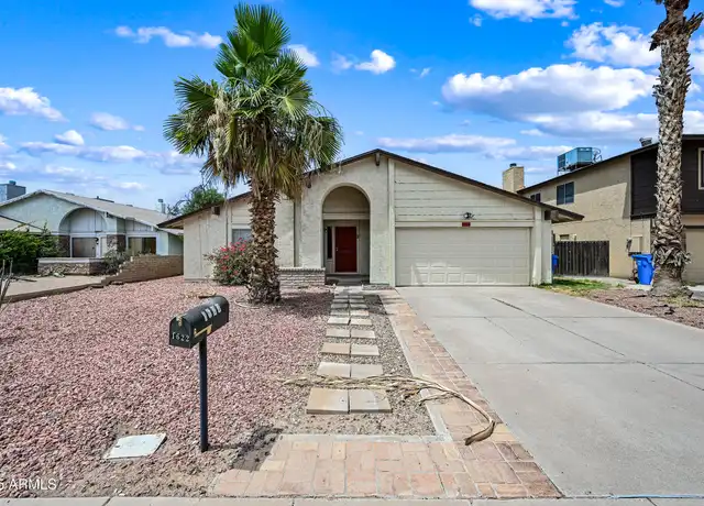 Property at 1622 E Saint Anne Ave, Phoenix, AZ, 85042, 3 beds, 2 baths, [object Object]
