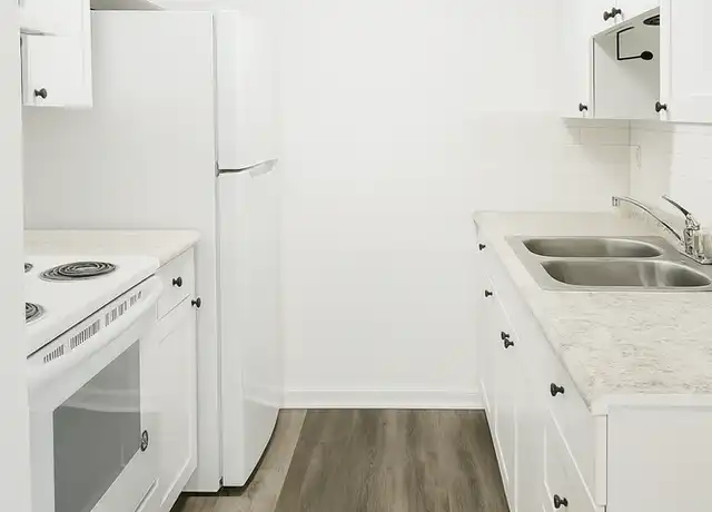 Property at 1401 NE 17th Ct Unit 112, Fort Lauderdale, FL, 33305, 2 beds, 1 bath, [object Object]